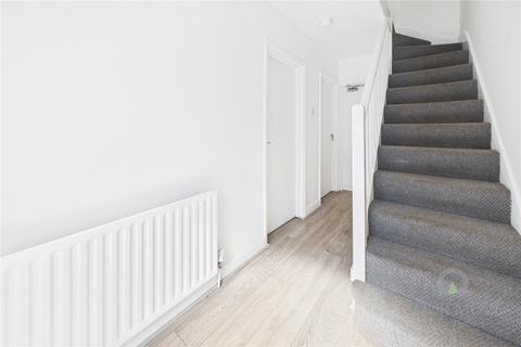 3 bedroom terraced house to rent, Freehold Street, Northampton NN2