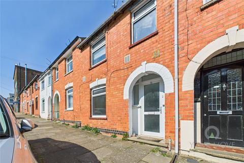 3 bedroom terraced house to rent, Freehold Street, Northampton NN2