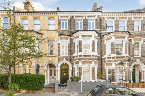 St. Luke's Avenue, London SW4