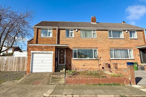 Broomy Hill Road, Throckley, Newcastle upon Tyne, NE15