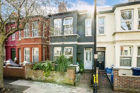 Flat 1, 17 Ramsay Road, London, W3 8AZ