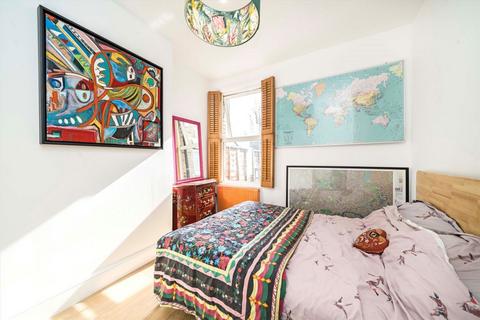 Flat 1, 17 Ramsay Road, London, W3 8AZ