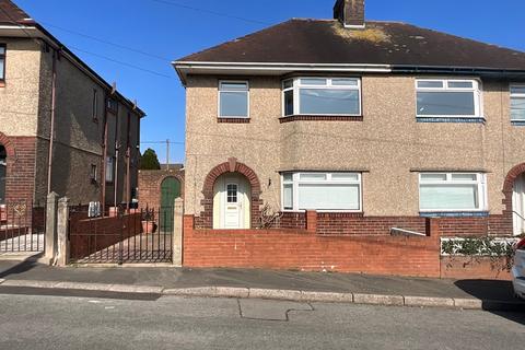 5 Clairwain, New Inn, Pontypool, NP4 0QA