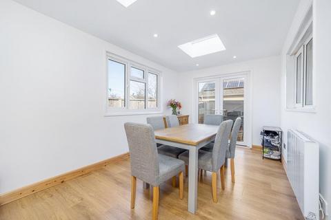 282 Broadgate, Weston Hills, Spalding, PE12 6DA
