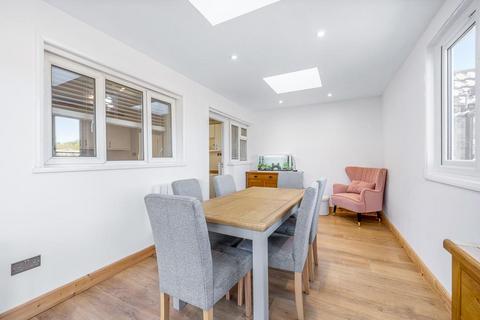 282 Broadgate, Weston Hills, Spalding, PE12 6DA