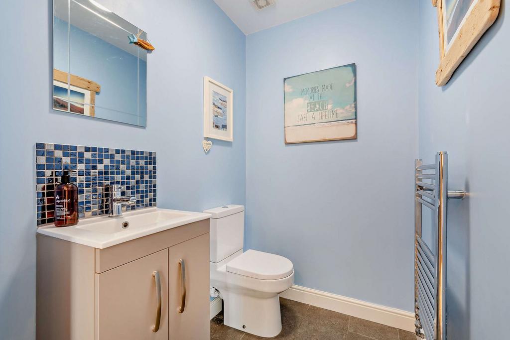 Ground Floor Cloakroom