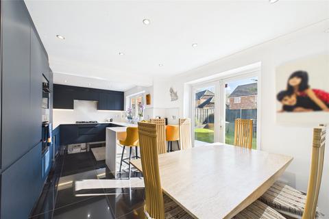 6 bedroom detached house for sale, Norfolk Chase, Warfield, Berkshire, RG42