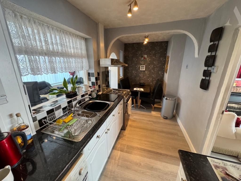 36 Orpwood Road kitchen