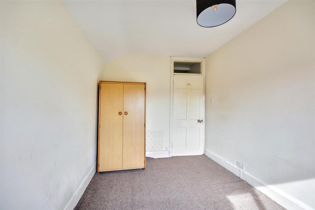 Bedroom 3 2.jpeg