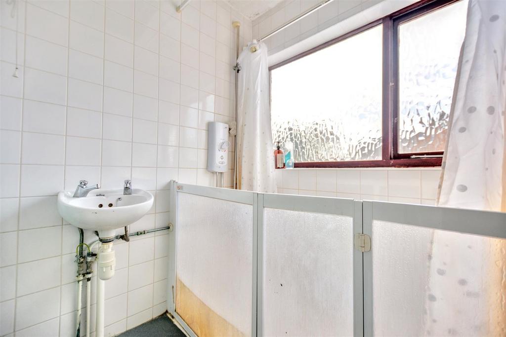 Shower Room.jpeg