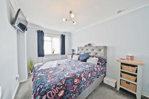 2 bedroom semi-detached bungalow for sale, The Doles, Over, CB24