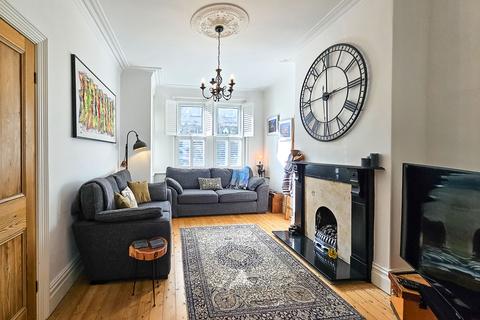 4 bedroom terraced house for sale, College Road, Harrogate, HG2