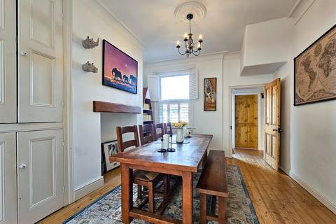 4 bedroom terraced house for sale, College Road, Harrogate, HG2
