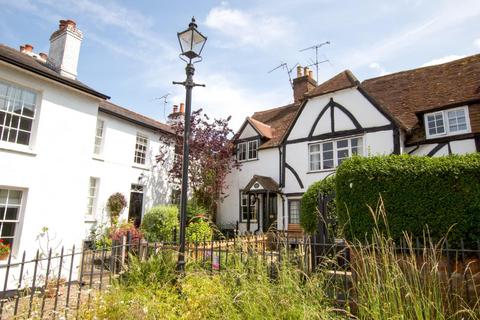2 bedroom end of terrace house for sale, Trinity Churchyard, Guildford
