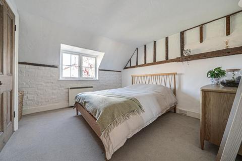 2 bedroom end of terrace house for sale, Trinity Churchyard, Guildford
