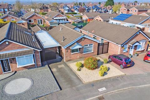 2 bedroom detached bungalow for sale, Sunningdale Road, Nottingham