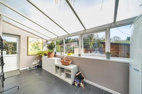 41 Oak Road, Caterham, CR3 5TT