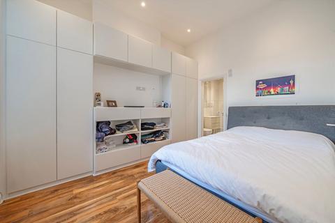 2 bedroom flat to rent, Malvern Road, London NW6