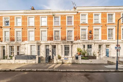 2 bedroom flat to rent, Malvern Road, London NW6