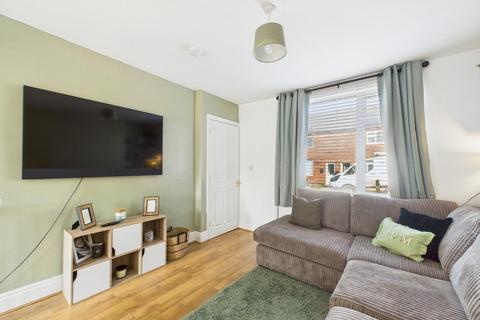 15 Alton Rise, Matlock, DE4 3BL