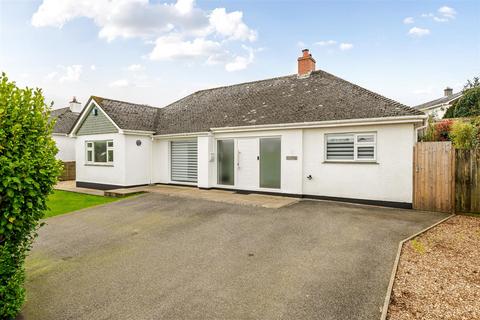 3 bedroom detached bungalow for sale, Mawnan Smith