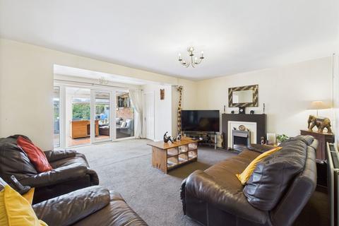 5 bedroom link detached house for sale, Romilly Gardens, Ramsgate CT12