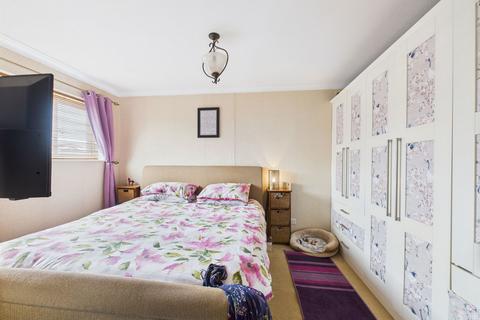 5 bedroom link detached house for sale, Romilly Gardens, Ramsgate CT12