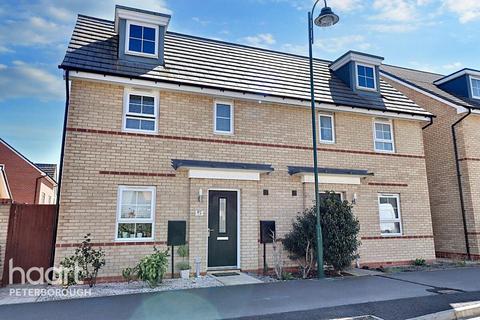 2 bedroom end of terrace house for sale, Aqua Drive, Hampton Water