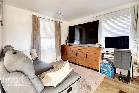 2 bedroom end of terrace house for sale, Aqua Drive, Hampton Water