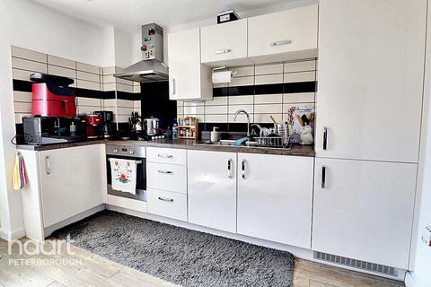 2 bedroom end of terrace house for sale, Aqua Drive, Hampton Water