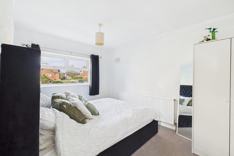 41 Lupton Drive, Sheffield, S8 7NB