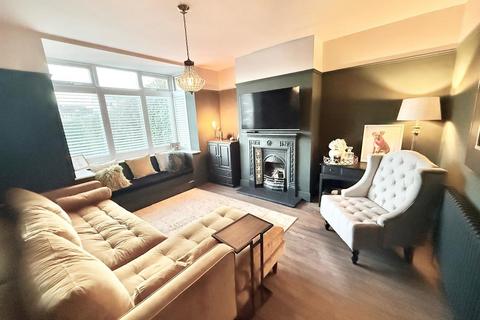 4 bedroom semi-detached house for sale, Fallibroome Road, Macclesfield