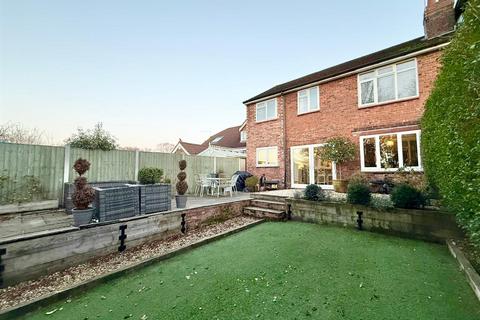 4 bedroom semi-detached house for sale, Fallibroome Road, Macclesfield