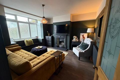 4 bedroom semi-detached house for sale, Fallibroome Road, Macclesfield