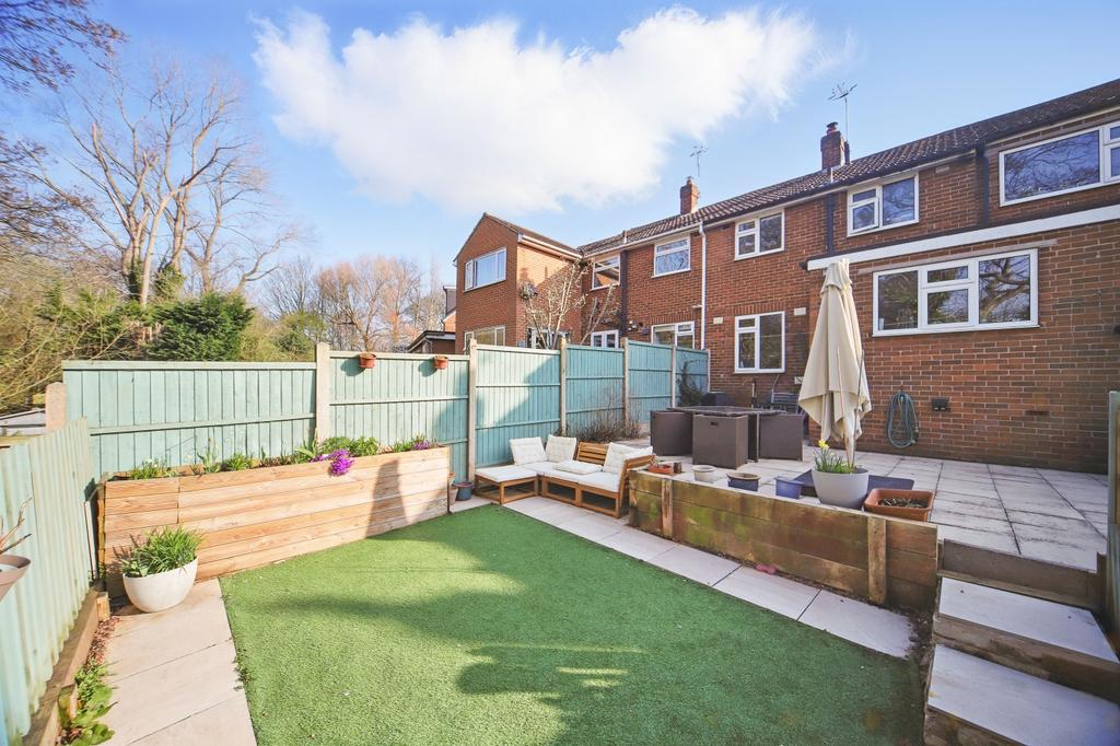 Woolgreaves Drive-Garden 1