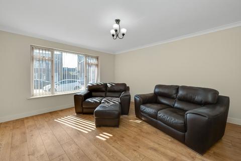 undefined, Spence Avenue, Byfleet, West Byfleet, Surrey, KT14