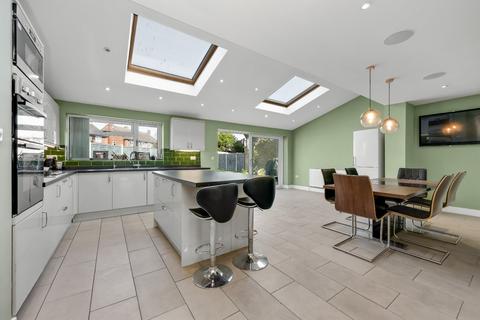 undefined, Spence Avenue, Byfleet, West Byfleet, Surrey, KT14