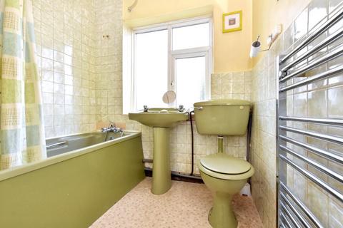 31 Eden Drive, Leeds, LS4 2TL