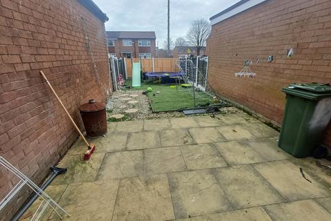 16 Blithfield Walk, Denton, Manchester, M34 6JH