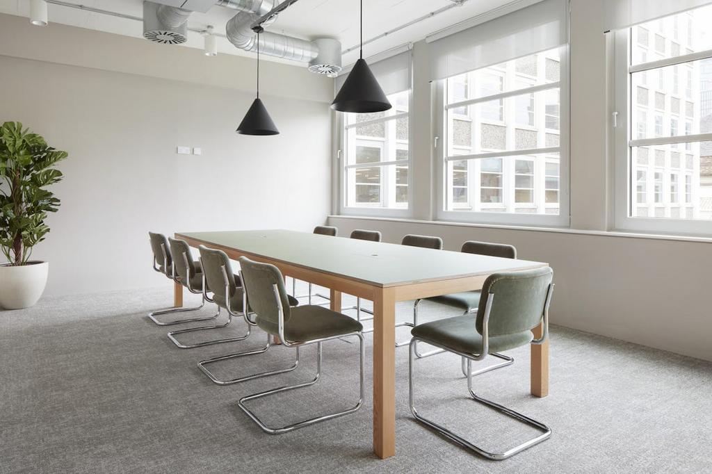 260108 Olivers Yard 2nd Floor 005 medium.jpg