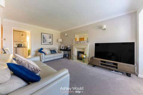 14 Hightree Close, Birmingham, B32 3QP