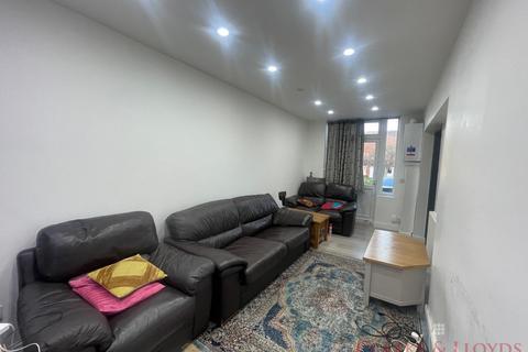 2 bedroom flat for sale, Woodford Green IG8