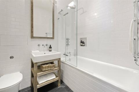 1 bedroom flat to rent, Great Titchfield Street, London, W1W