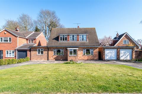 10 Bentley Close, Longfield, DA3 7LJ