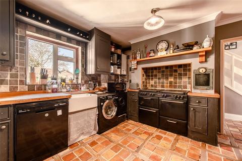 10 Bentley Close, Longfield, DA3 7LJ