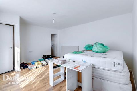 Studio for sale, Woolaston Avenue, CARDIFF