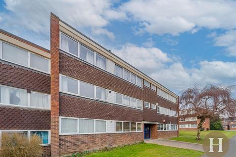 2 bedroom flat to rent, Cedarhurst, Quinton, Birmingham, B32