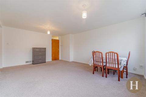 2 bedroom flat to rent, Cedarhurst, Quinton, Birmingham, B32