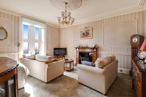undefined, 4 Park Drive South, Huddersfield, West Yorkshire, HD1