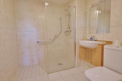 2 bedroom apartment for sale, Haven Court, Southampton Road, Hythe